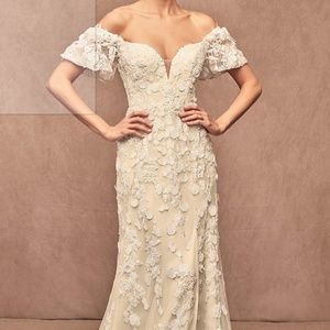 Vivienne Wedding Dress Diamond White/Champagne Size 6